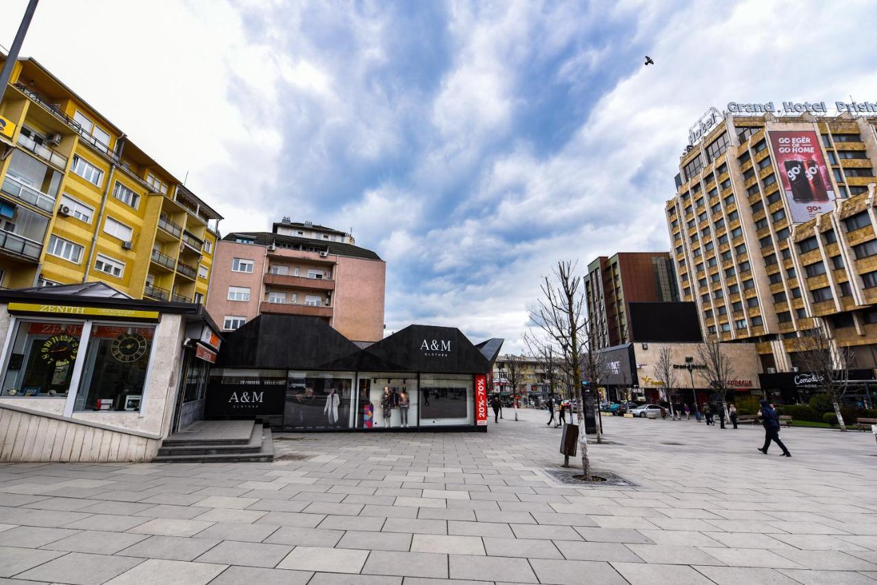Cozy Bright Central Prishtinë Exterior photo